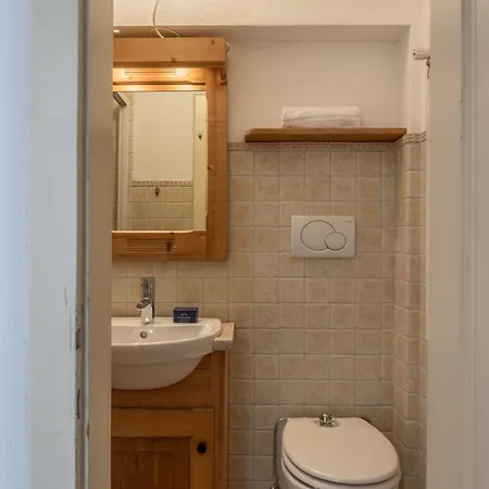 Casa Faloria شقة